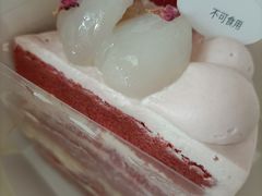 荔枝树莓红丝绒-PAOPAO Bakery&Café(港汇店)