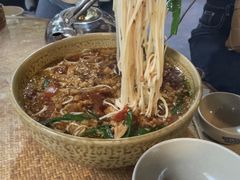 -基诺山寨.版纳民族特色菜