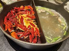 草本鸳鸯锅-盡膳口福跷脚牛肉火锅(晶耀前滩店)