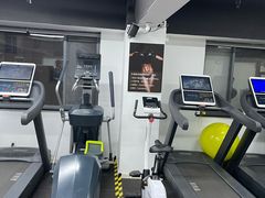 -坚果健身24小时工作室(定西路店)