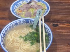-东大桥小国抻面烧烤(长通路店)