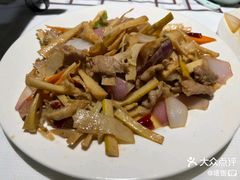 -老街坊餐吧