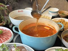 -亮欢寨酸汤鱼(沙冲路店)
