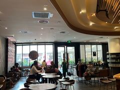 -星巴克臻选(深圳金光华店)