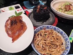 腊肉蜂窝煤-局气 烤鸭·北京菜(光华路店)