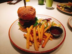 -阿妮叶李(光谷世界城店)