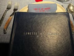 -弦月窗LUNETTE BY AMANDA(复兴路店)