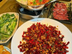 -肖四女乐山跷脚牛肉(滨江天街店)