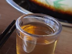 梅子酒-杨记山珍鸡煲菌汤锅