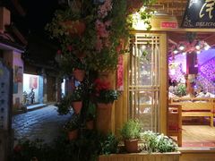 -民食香·腊排骨野生菌美食(木府店)
