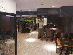 -百好乐宠物友好餐厅(朝外大街店)