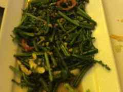 -Thiw Soen Seafood Restaurant