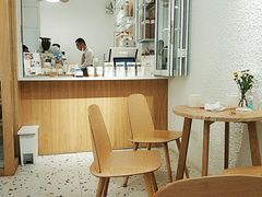 -Cafe on warm(丹霞店)