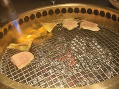-铭牛烧肉·和牛海鲜自助(高新月牙湖店)
