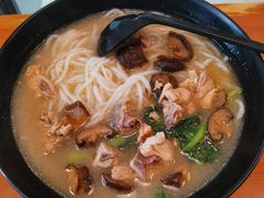 -老妈米线(港龙店)