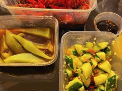 -沪小胖小龙虾(淮海中路旗舰店)