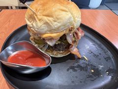 火烤墨西哥鲜椒牛肉汉堡-魏斯理汉堡(西安沣东吾悦店)