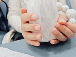 -秀色美甲美睫纹绣护肤