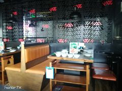 卡座-旺晖本帮骨头煲·深夜火锅(梅园路店)