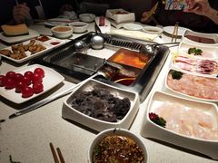 -海底捞火锅鲜切牛肉主题店(长寿路店)