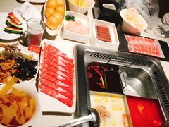-海底捞火锅鲜切牛肉主题店(长寿路店)
