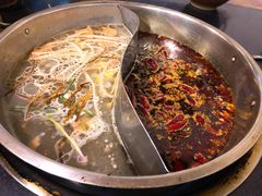 -苟味道老火锅(黄桷坪店)