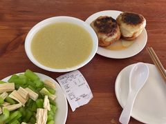 -宝瑞门钉肉饼店