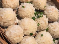 -肥肥虾庄·金牌油焖大虾(汉街SKP店)