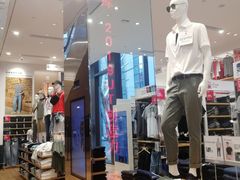-优衣库(深圳万象天地旗舰店)