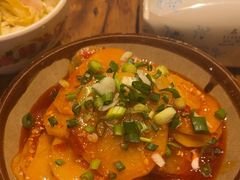 -有红鸡毛店·砂锅菜(抚琴夜市店)
