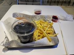 -TRIPS BURGER(大钟寺店)