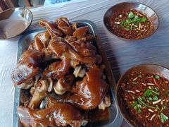 双花醋沾水-王万妈卤猪脚(青岩交通路)