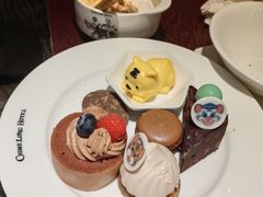 -白虎自助餐厅·真老虎·景观自助餐厅(广州长隆酒店)