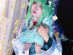 -马猴烧酒二次元cosplay换装写真自拍体验馆