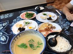 -桥香园云南过桥米线(金马碧鸡店)