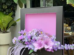 -Mark&Mars Restaurant