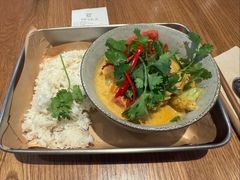 泰式黄咖喱鲷鱼虾仁饭-Wagas沃歌斯(汇智店)