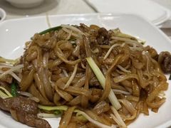 -香港新发烧腊茶餐厅(水围店)