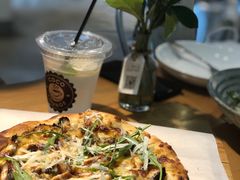 鳗鱼pizza-Country Lane咖啡·意粉(荔园新天地店)