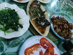 -四姑娘川味海鲜(八爪鱼店)