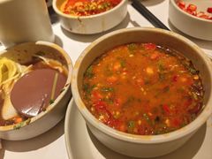 -左庭右院鲜牛肉火锅(金山万达店)
