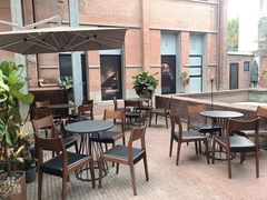 露天位-大酉·M Coffee(北京美术馆店)