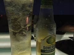 -OZONE 顶楼酒吧(香港丽思卡尔顿酒店)
