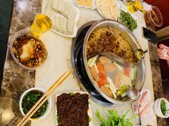 -朱氏胖子烂火锅(洪崖洞店)