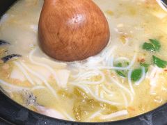 -九锅一堂酸菜鱼(新南凯德直营店)