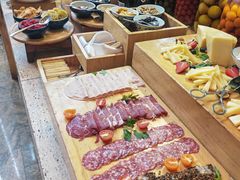-松山湖凯悦酒店·Café自助餐厅·周末火舞秀表演