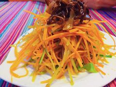 -香巴拉云南餐厅(华莱坞店)