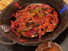 -渝井巷重庆老火锅(沈阳吉祥店)
