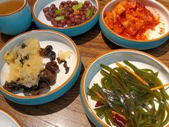 -明洞阿姨·韩式酱蟹烤肉·创意料理(三元桥店)