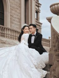 -莫兰迪婚纱摄影